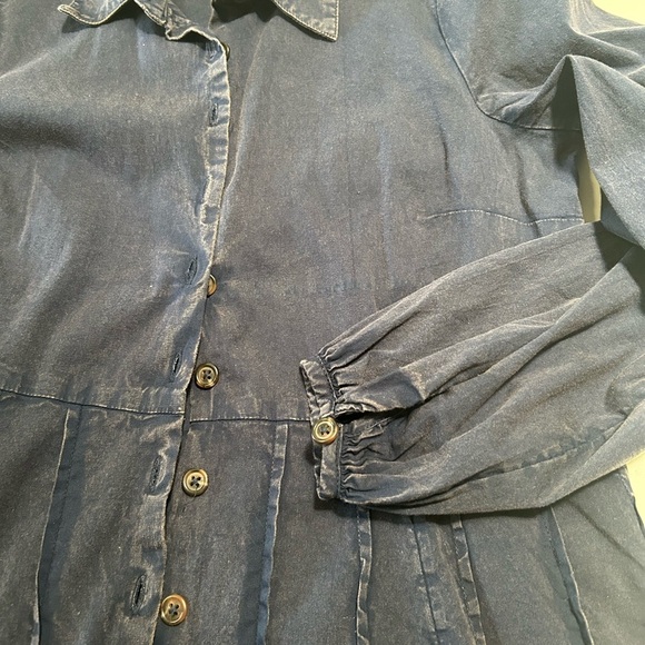 Free People Navy Blue Button up Peplum Shirt or Jacket Size Medium - Picture 8 of 8